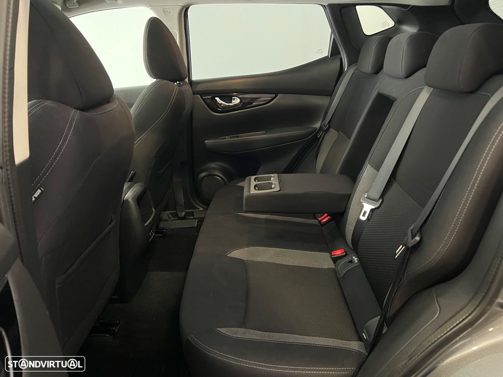 Nissan Qashqai 1.5 dCi DCT N-CONNECTA - 21