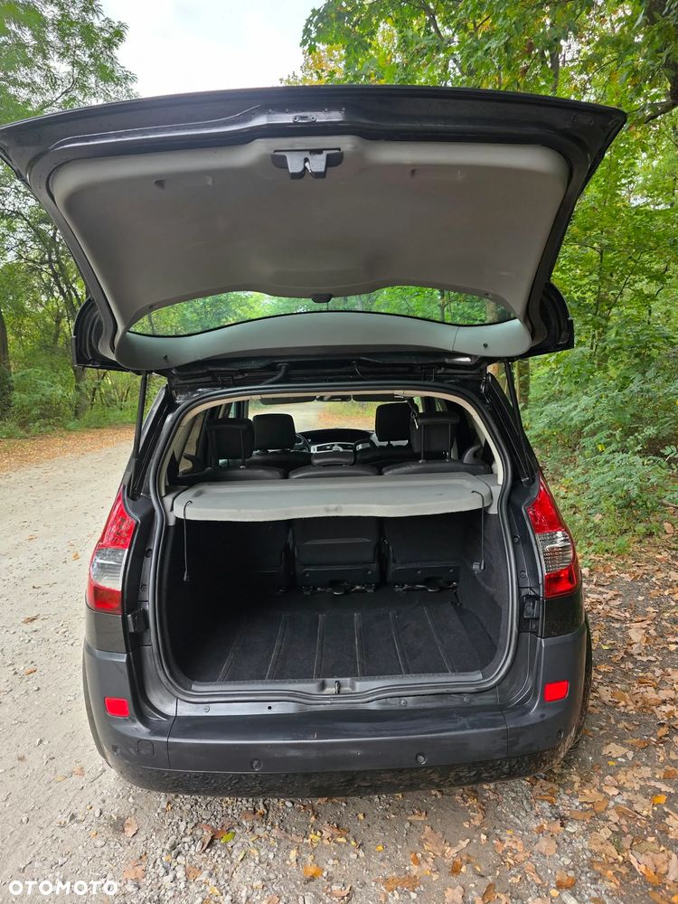 Renault Scenic - 7