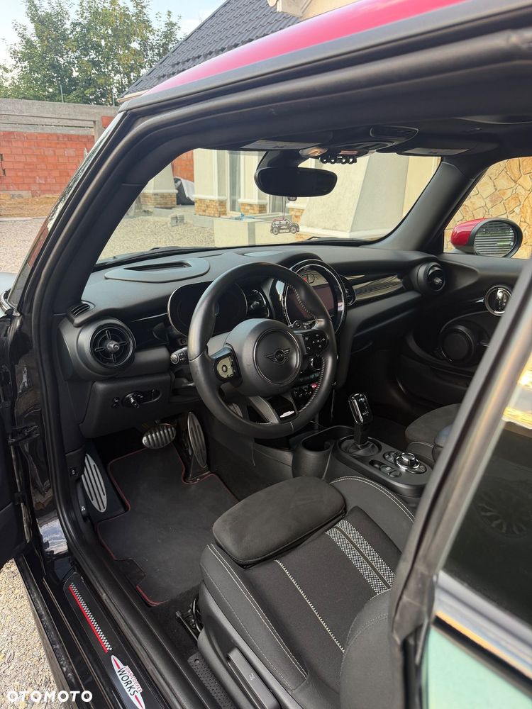 MINI John Cooper Works - 11