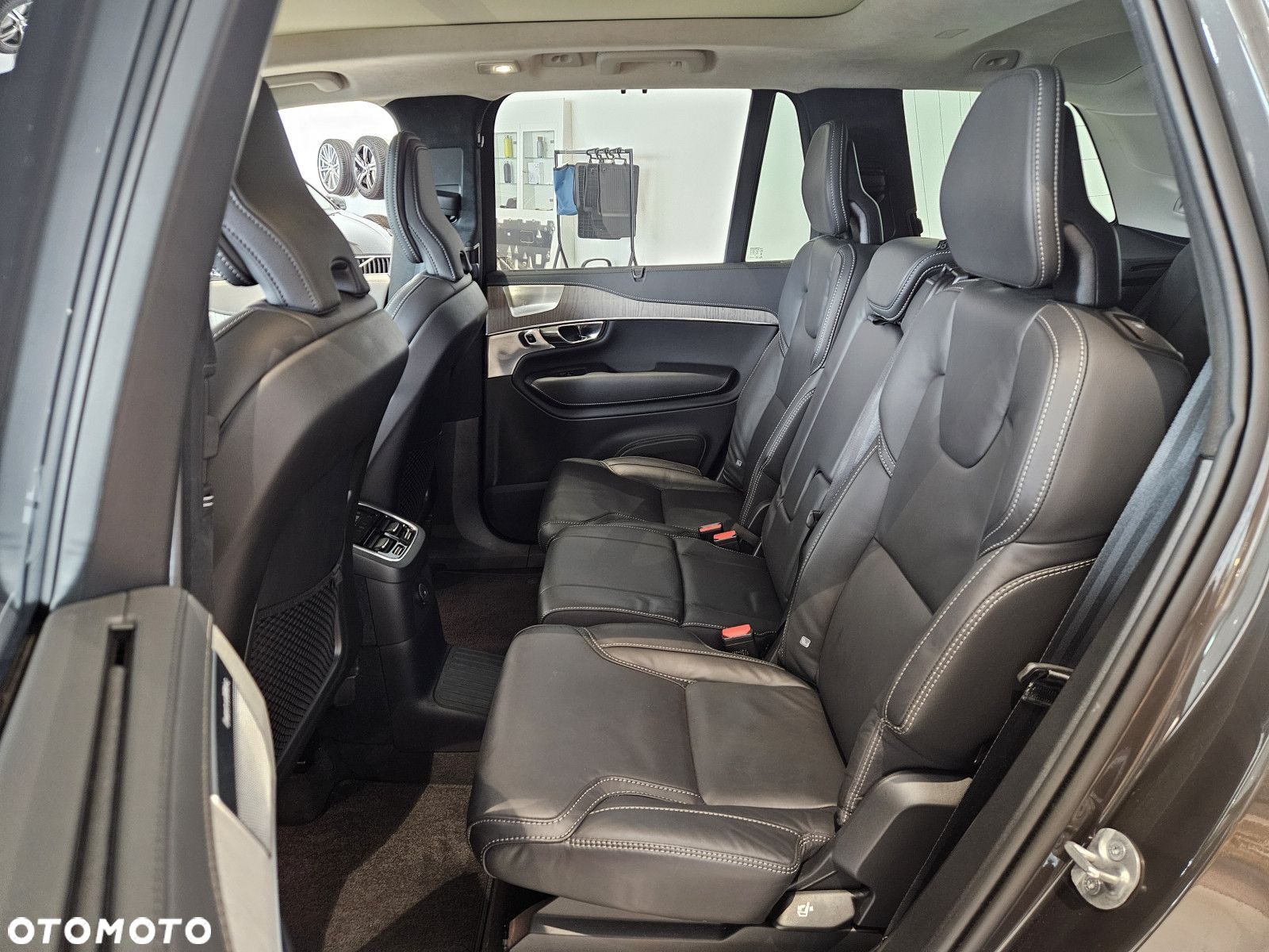 Volvo XC 90 - 16