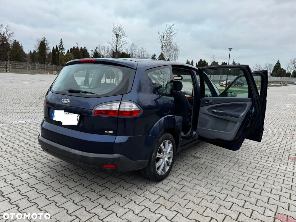 Ford S-Max 2.0 TDCi Ambiente - 4