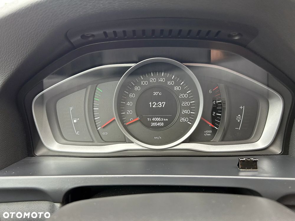 Volvo V60 D2 Kinetic - 15