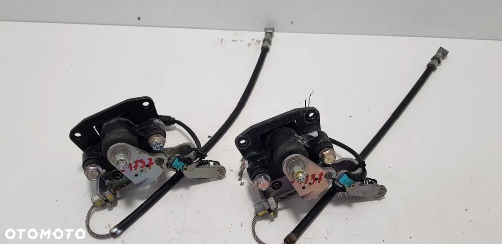 Piaggio MP3 400 LT Zacisk Blokady Zawieszenia - 2