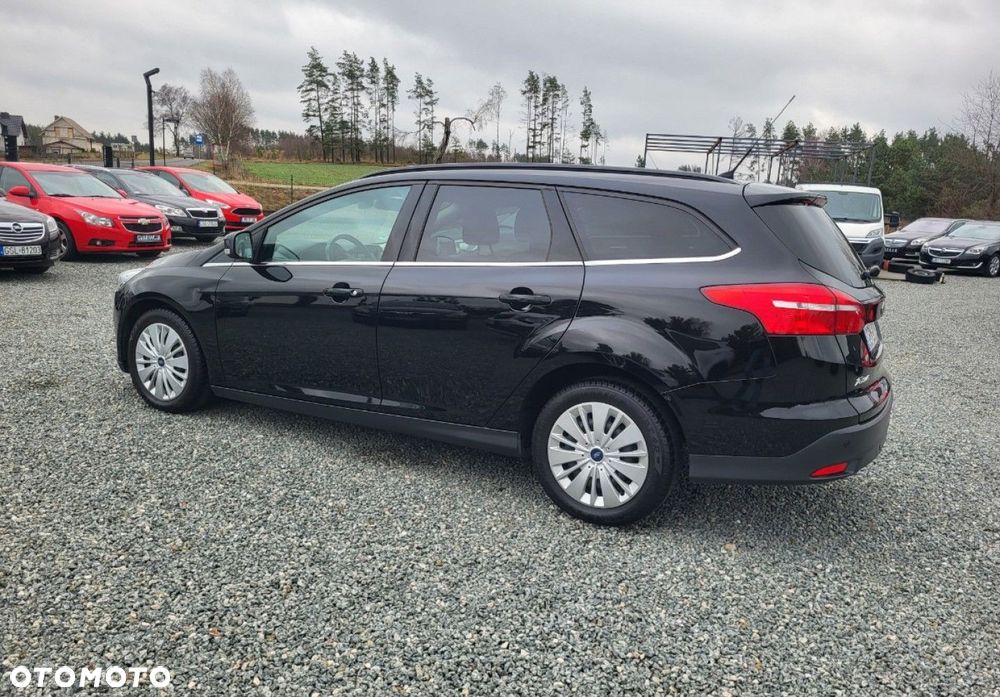 Ford Focus - 30