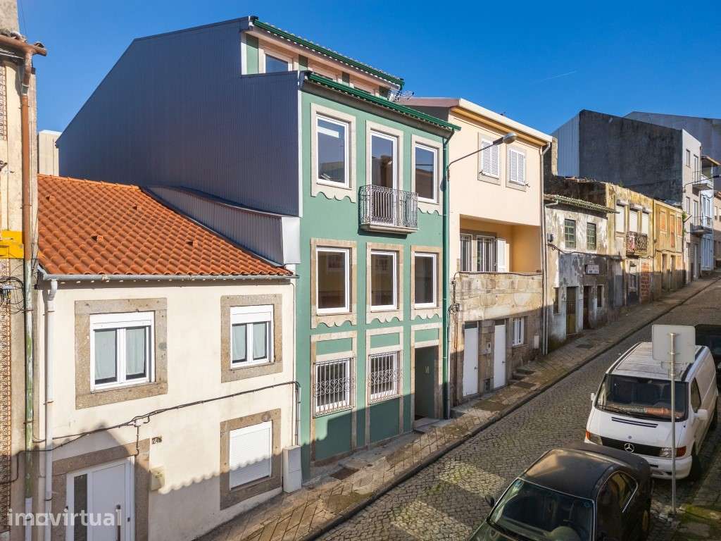 Estúdio T0 junto ao Centro Histórico, totalmente renovado em 2025 - Grande imagem: 2/19