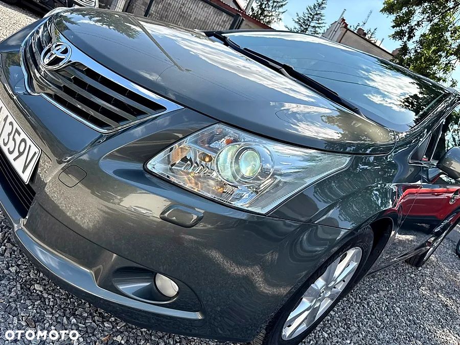 Toyota Avensis 2.0 D-4D Sol plus+NAVI - 12