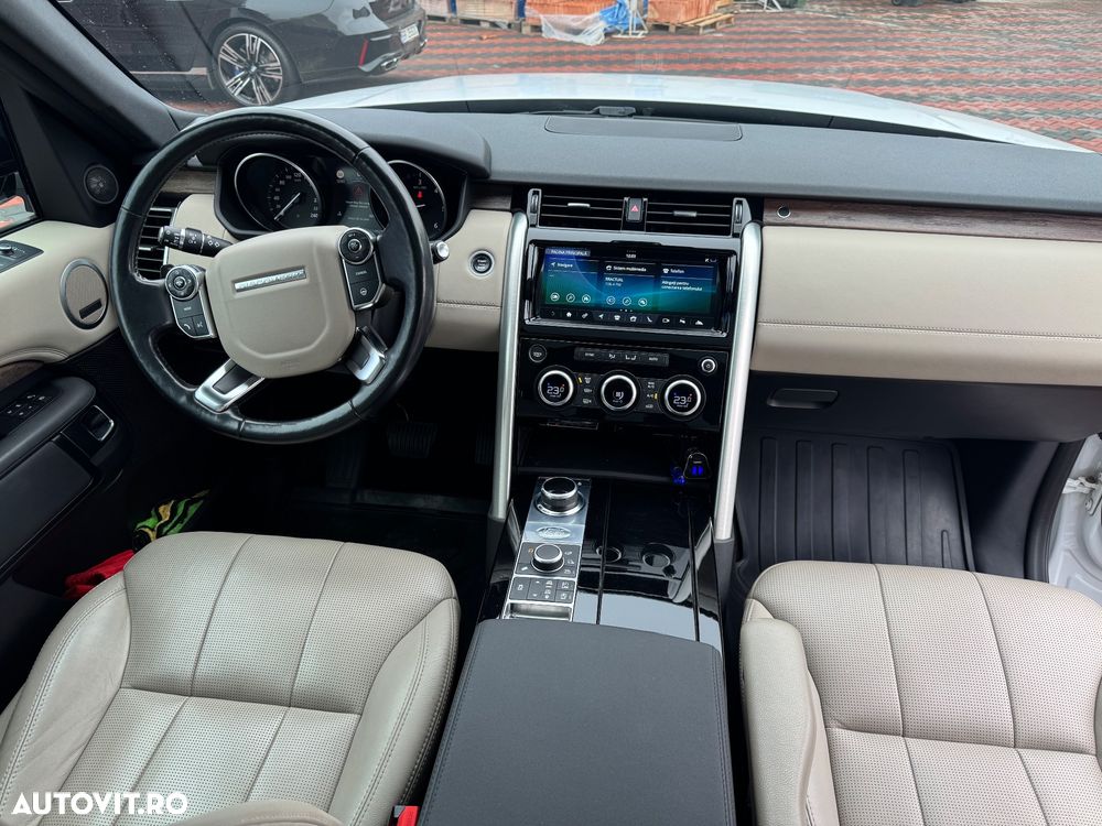 Land Rover Discovery 3.0 L SD6 HSE Luxury - 13