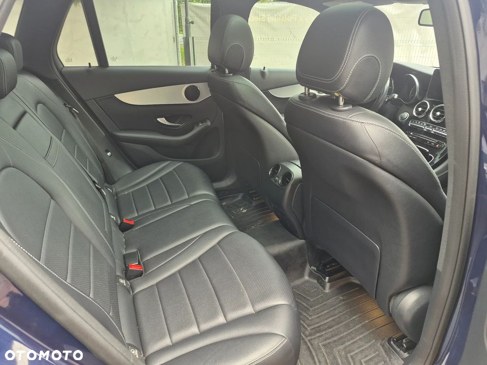 Mercedes-Benz GLC 300 4-Matic - 15