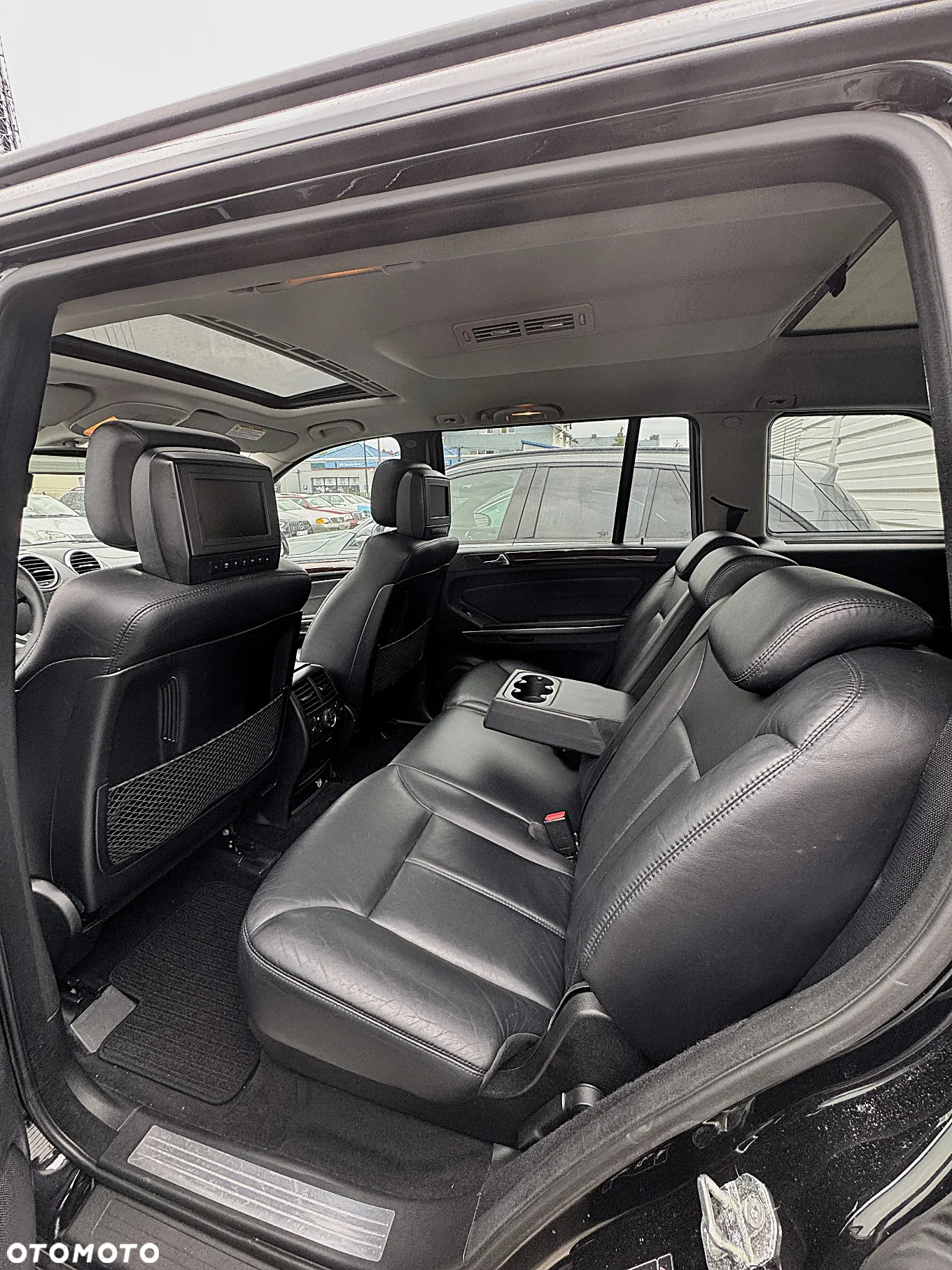 Mercedes-Benz GL 500 - 27