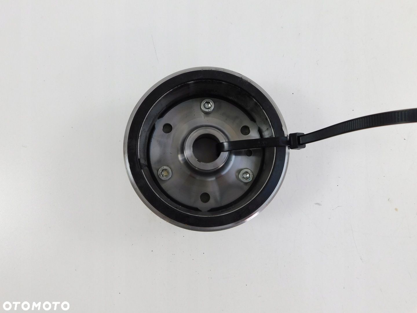 KAWASAKI Z650 RS MAGNETO  SPRZĘGŁO ROZRUSZNIKA - 1