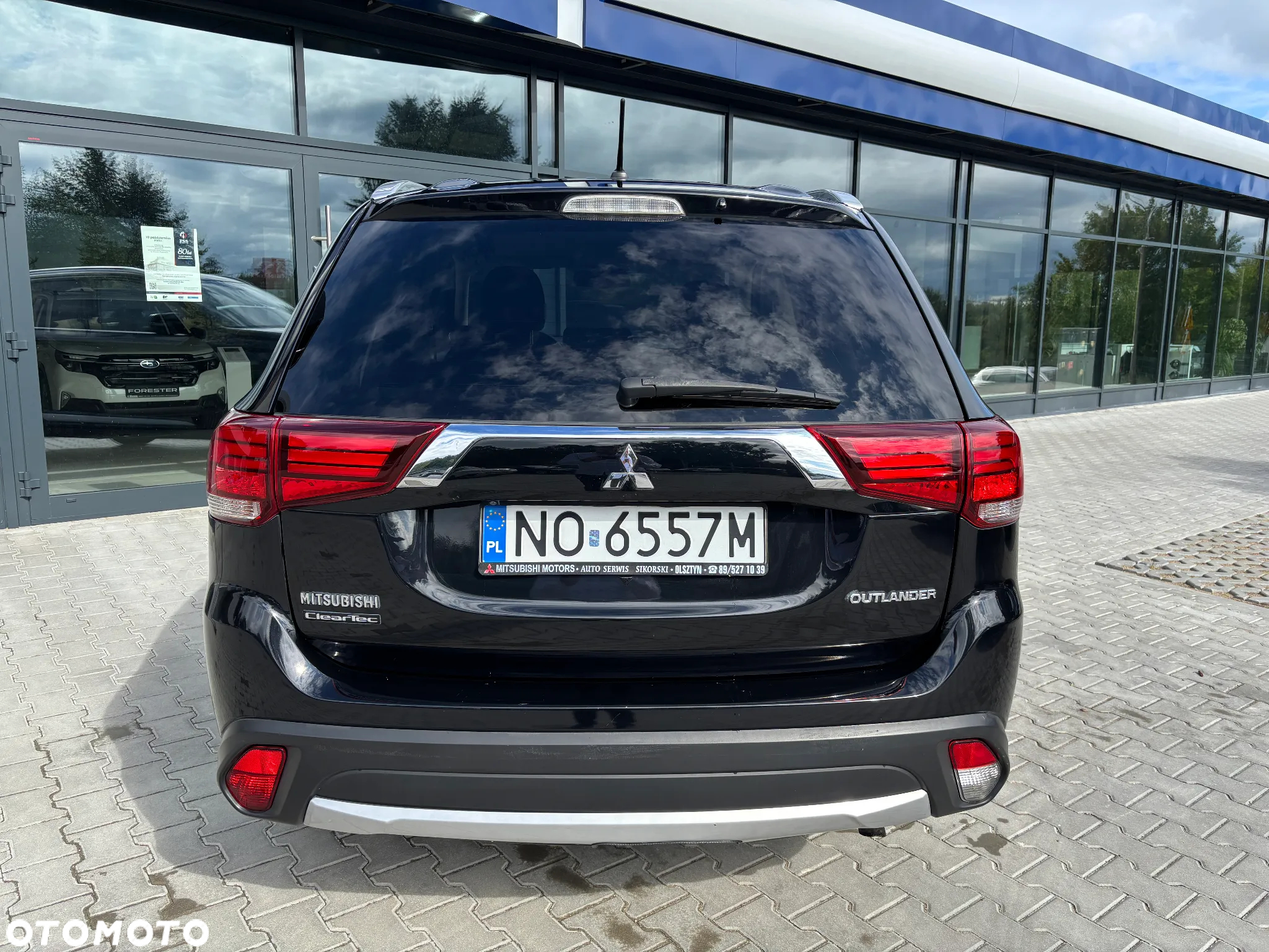 Mitsubishi Outlander 2.2 DID Intense + 4WD - 8