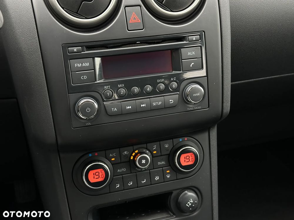 Nissan Qashqai 2.0 4x4 tekna - 16