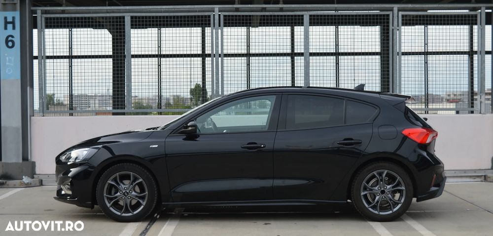 Ford Focus 1.0 EcoBoost Start-Stopp-System ST-LINE X - 12