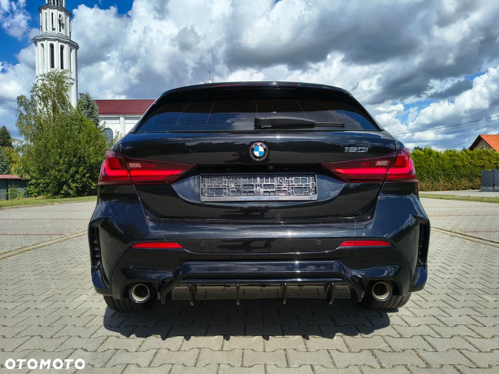 BMW Seria 1 120i M Sport - 13
