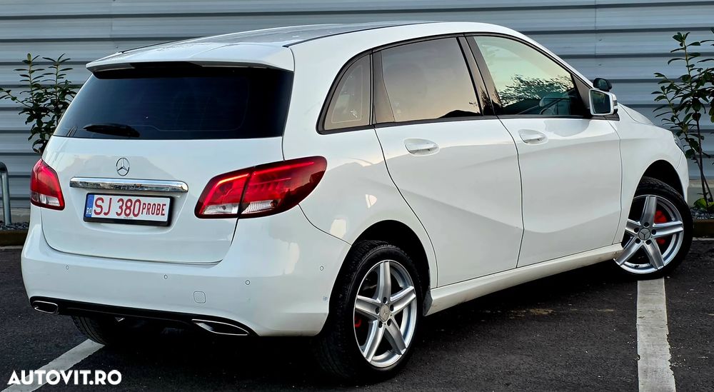 Mercedes-Benz B 220 - 10