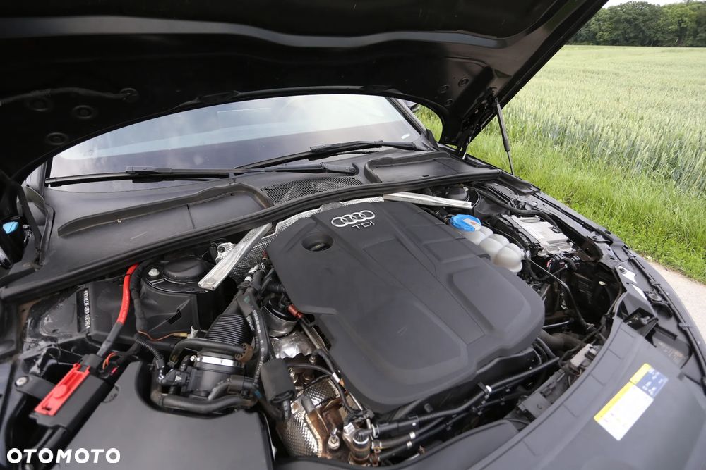 Audi A4 Avant 2.0 TDI ultra S tronic sport - 37