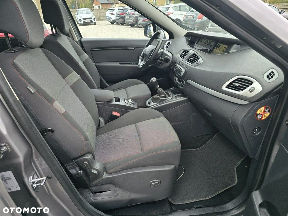 Renault Scenic - 13