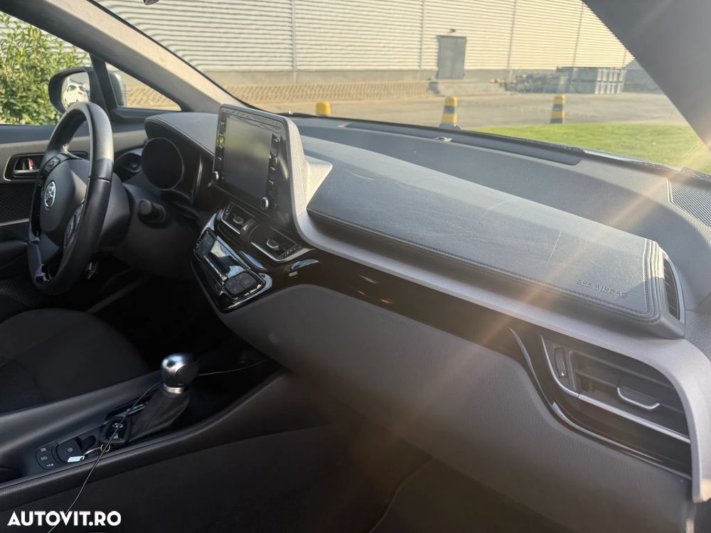 Toyota C-HR 1.8 HSD 122 CP 4x2 CVT C-enter - 15