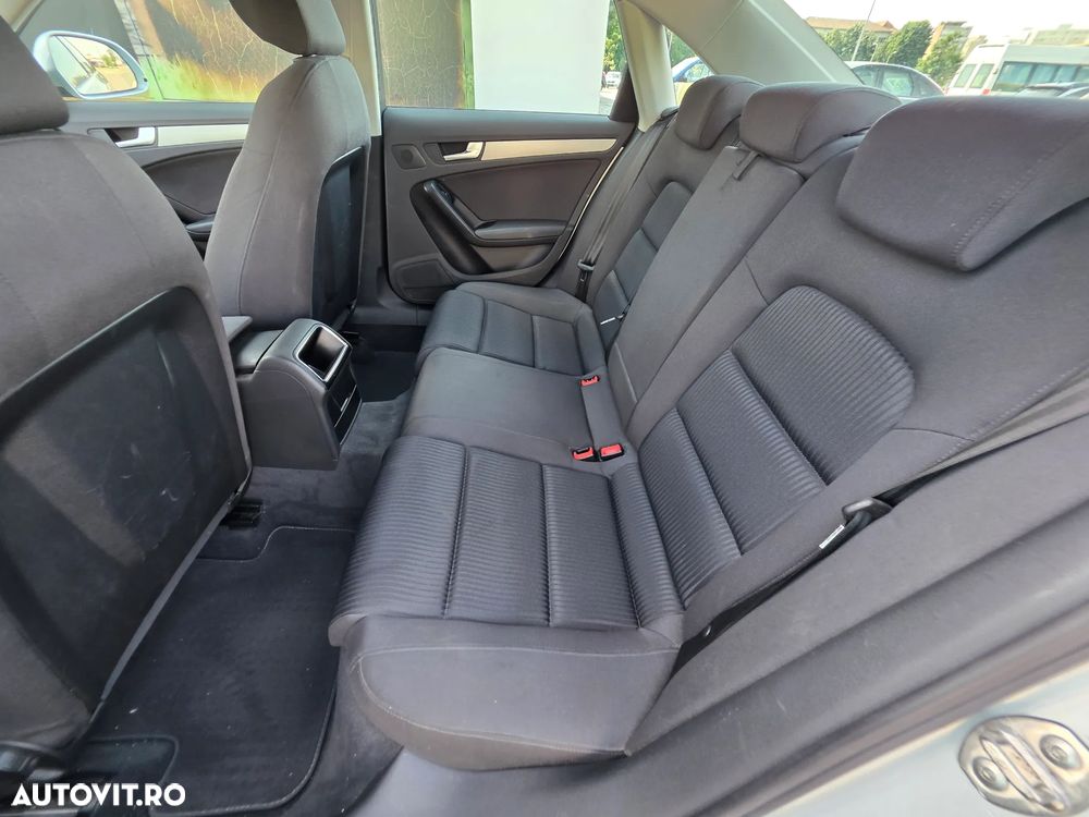 Audi A4 Limuzina - 8