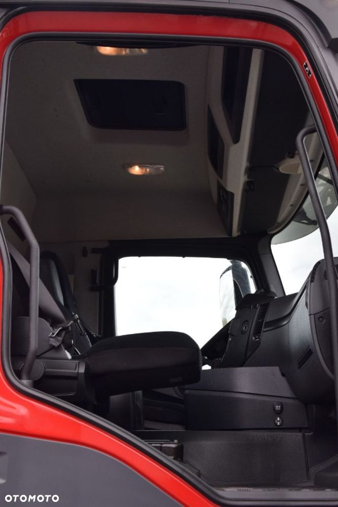Mercedes-Benz Arocs 4145 - 38