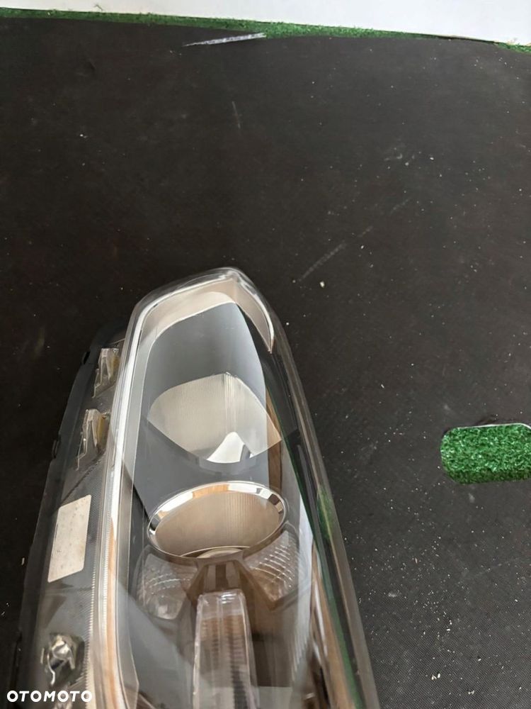 LAMPA LEWA REFLERTOR KIA CEED 3 III LIFT ZWYKŁA HALOGENOWA SOCZEWKA  LED - 15