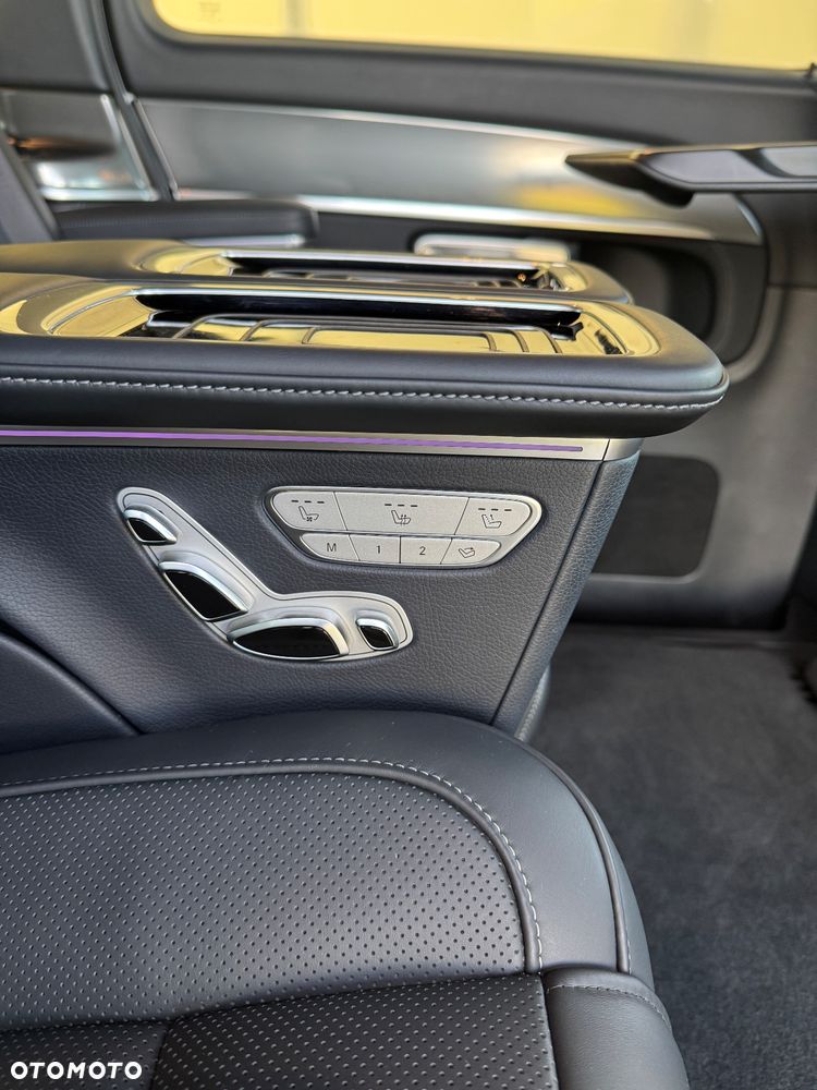 Mercedes-Benz Klasa V 300 d 4-Matic 9G-Tronic Exclusive (ekstra d³) - 19