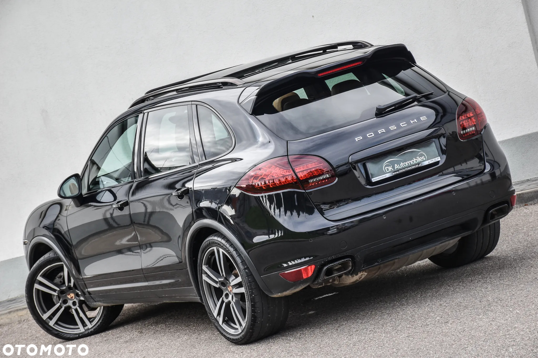 Porsche Cayenne Diesel Platinum Edition - 9