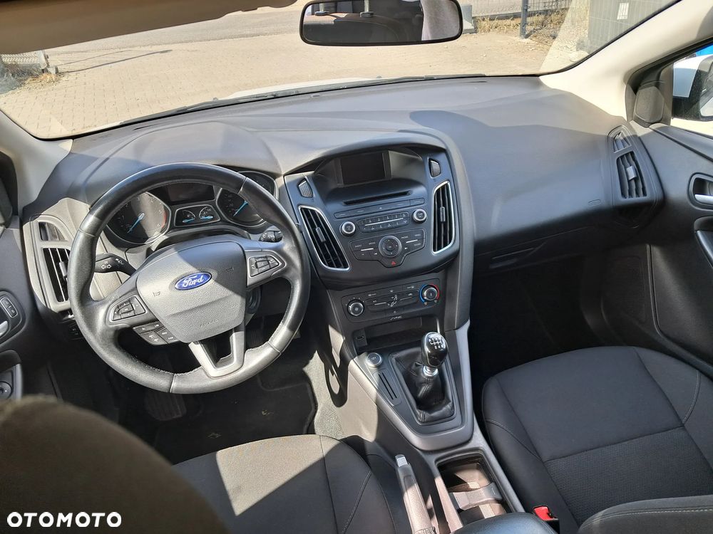 Ford Focus 1.5 TDCi Trend - 14