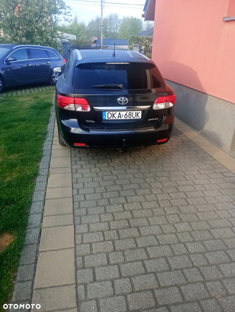 Toyota Avensis 2.0 D-4D Style - 3