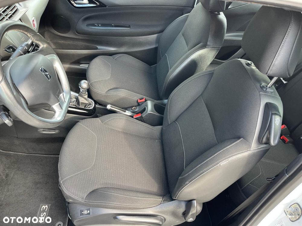 Citroën DS3 BlueHDi 100 SoChic - 17