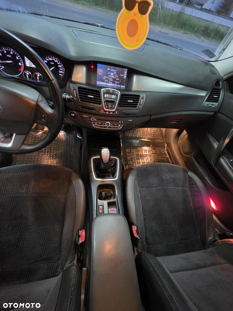 Renault Laguna - 6