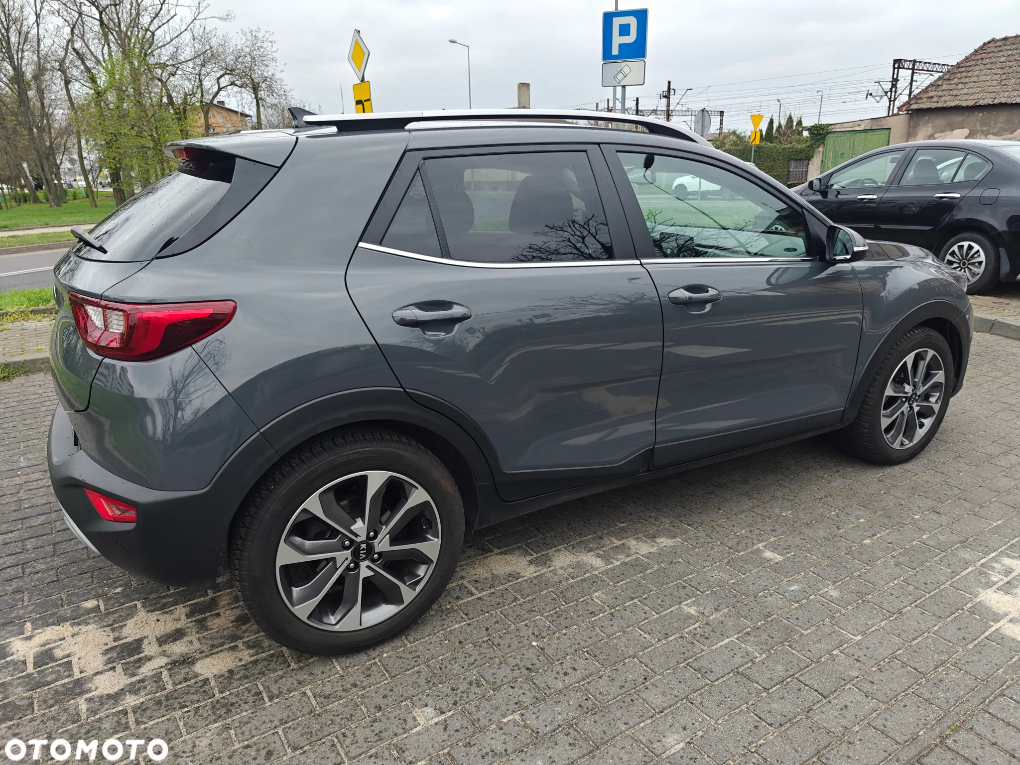Kia Stonic 1.0 T-GDI L Business Line - 8