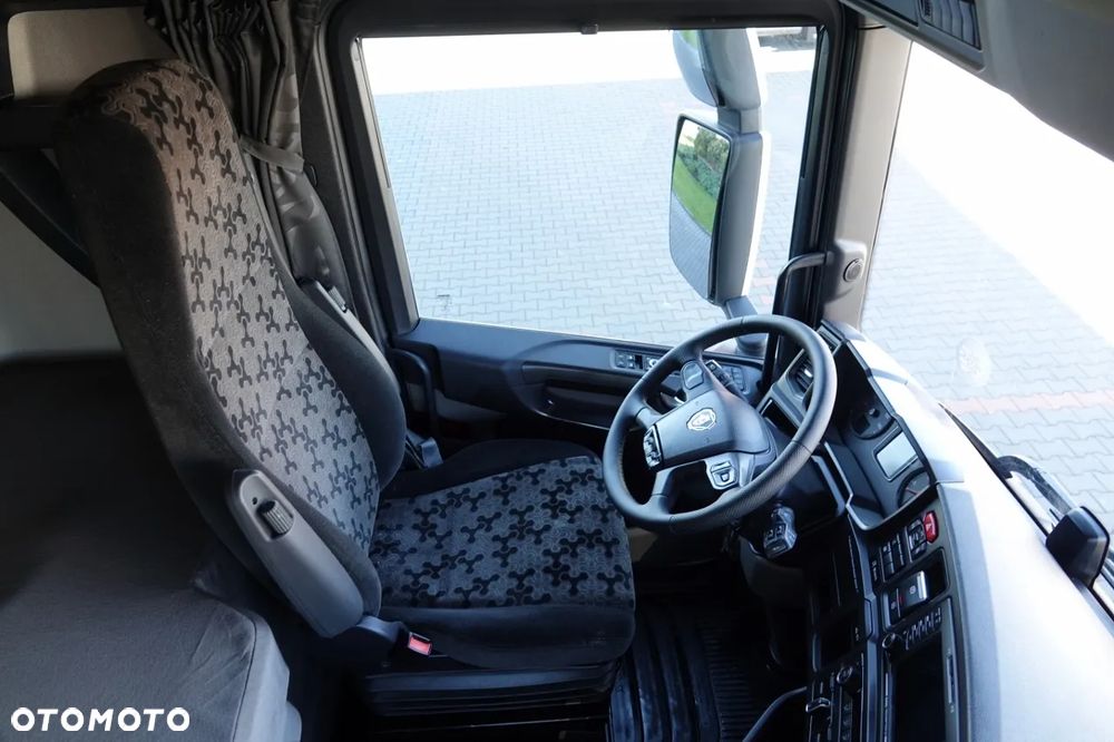Scania R 450 / RETARDER / FULL AIRMATIC / OPONY 100 % / ALUFELGI / SPROWADZONA / PO KONTRAKCIE SERWISOWYM - 25
