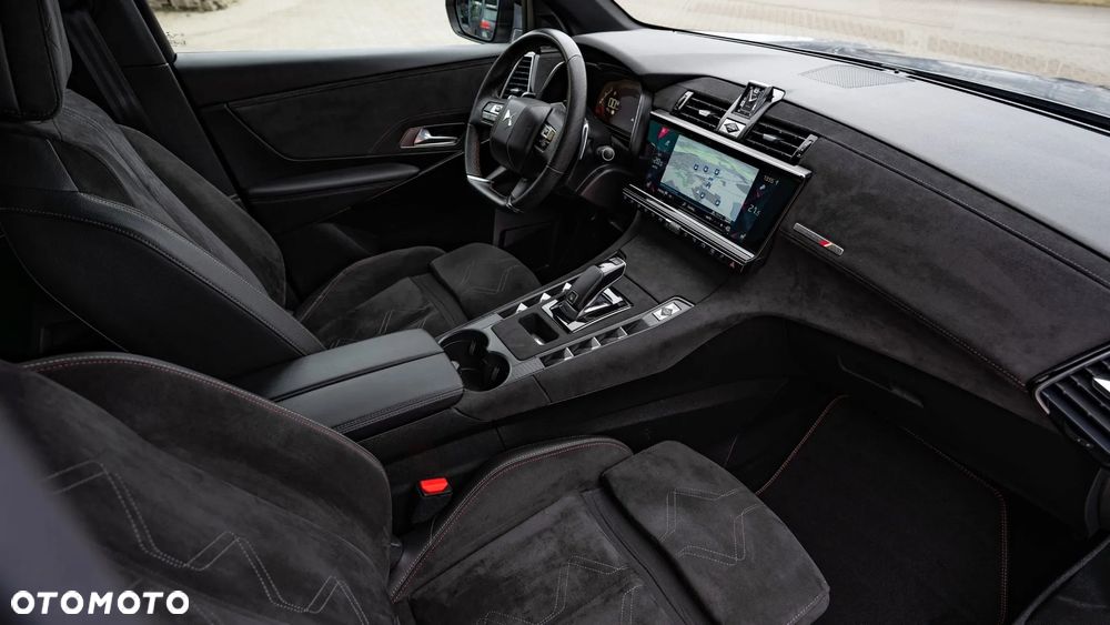 DS Automobiles DS 7 Crossback 1.6 PureTech Performance Line + - 21