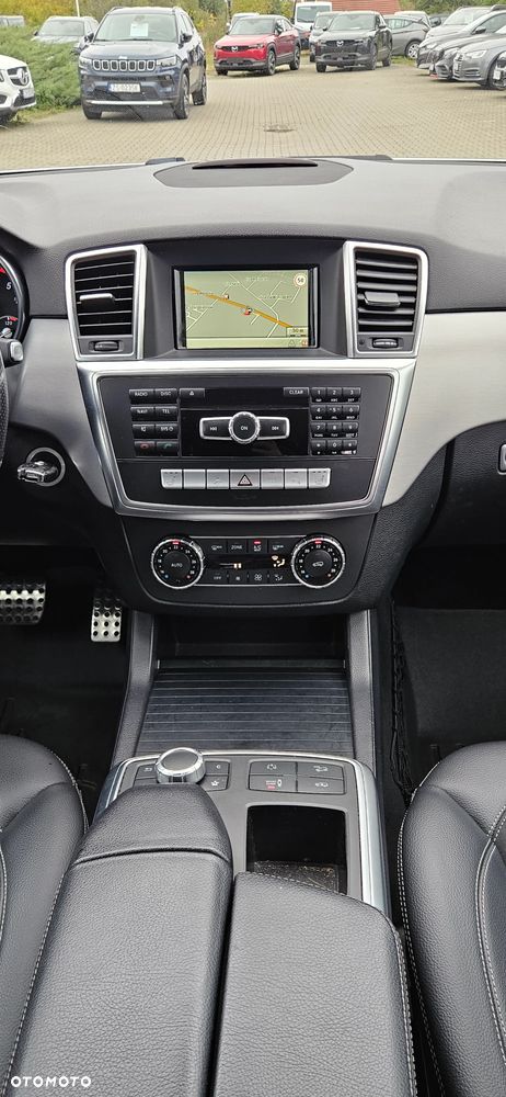 Mercedes-Benz ML 250 BlueTec 4-Matic - 20