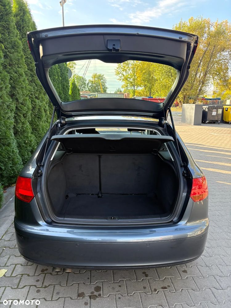 Audi A3 Sportback - 6