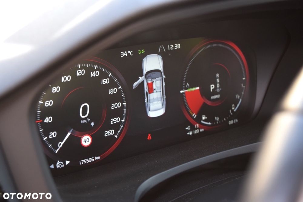 Volvo S60 T8 Recharge AWD Geartronic RDesign - 31