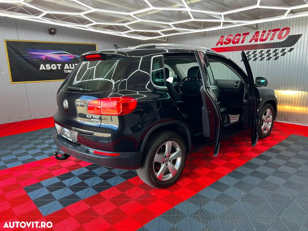Volkswagen Tiguan 2.0 TDI 4Motion DSG Sport & Style - 20