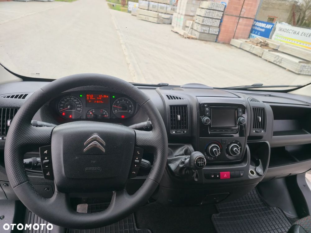 Citroën Brygadówka/7 osobowy/ - 21