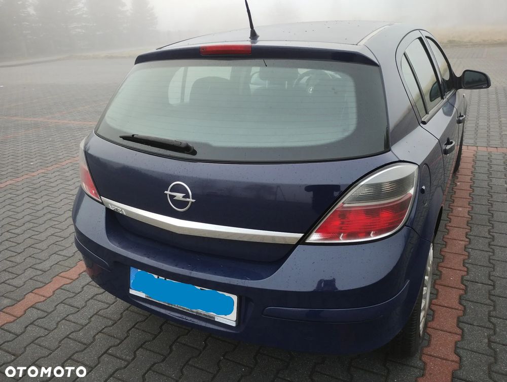 Opel Astra 1.6 - 15