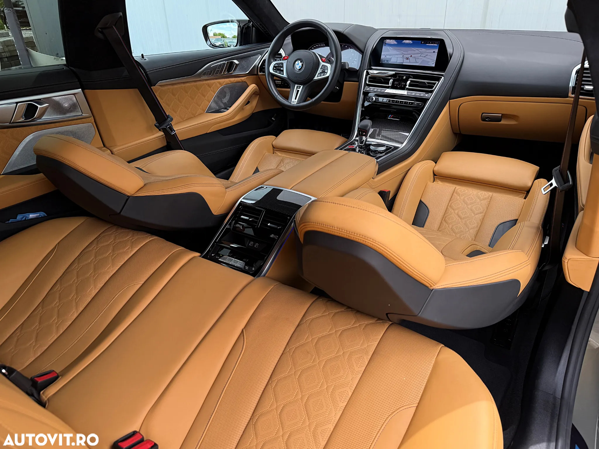 BMW M8 AT - 24