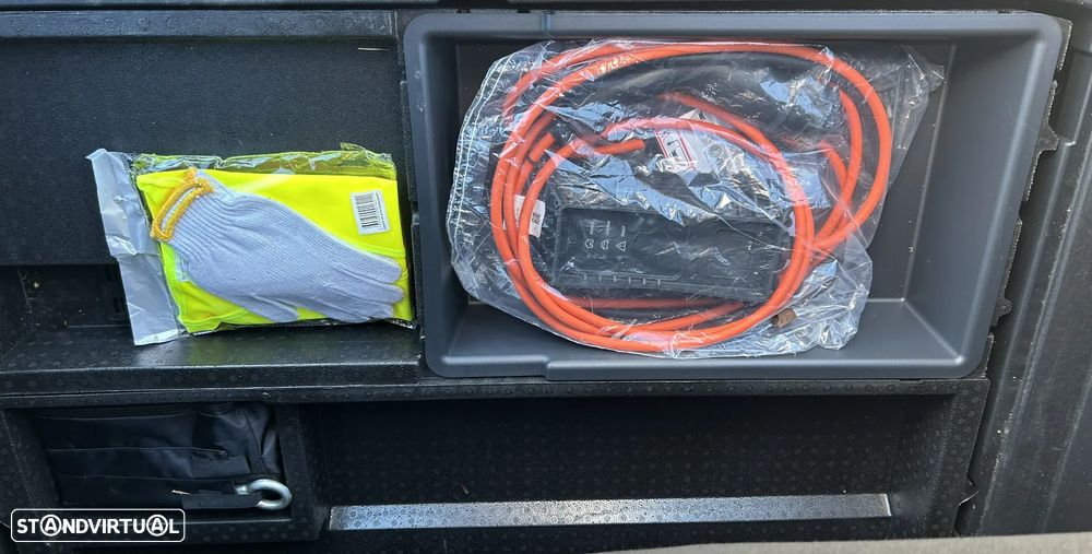 Peugeot 3008 1.6 Hybrid Allure Pack e-EAT8 - 8