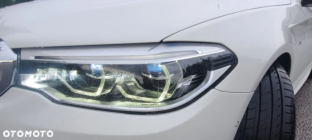 BMW Seria 5 520d M Sport Edition - 9