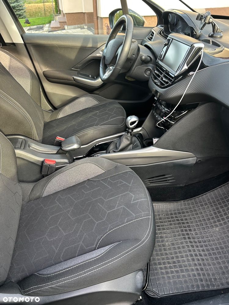 Peugeot 2008 1.5 BlueHDi Active S&S - 5
