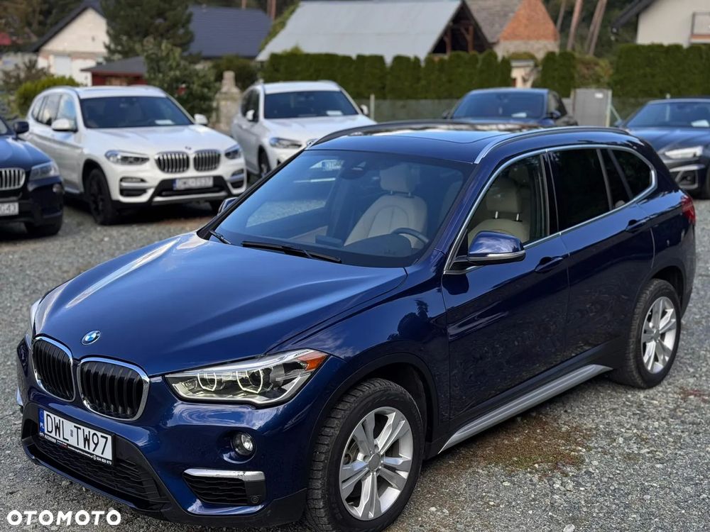 BMW X1 xDrive25i Advantage - 5