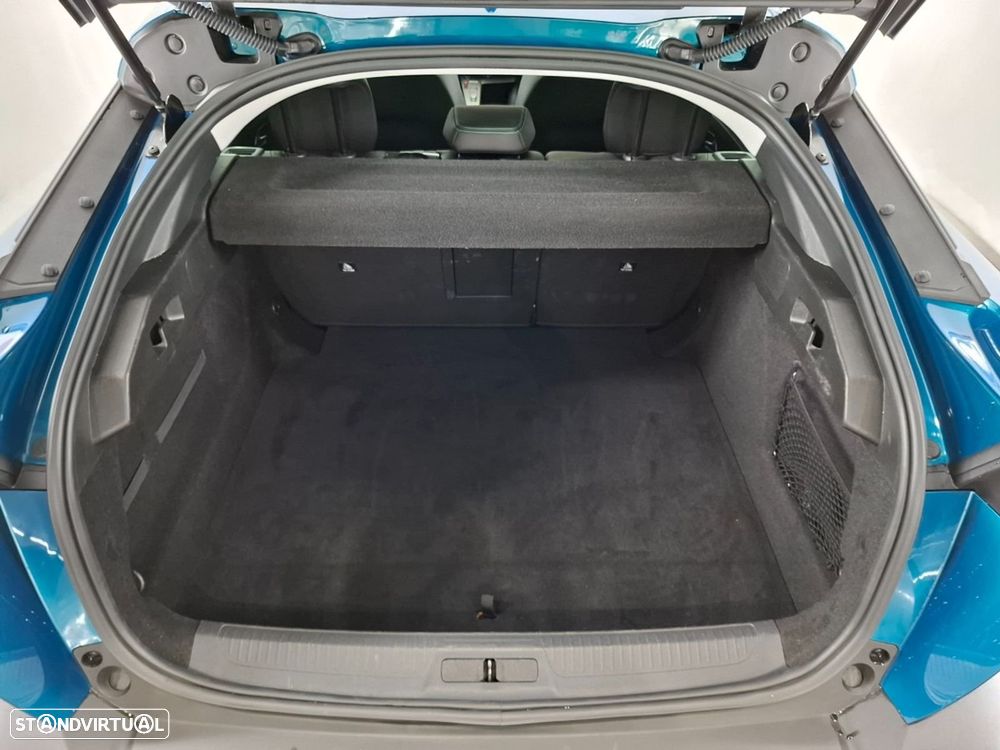 Peugeot 408 HYBRID 136 e-DSC6 Allure - 10