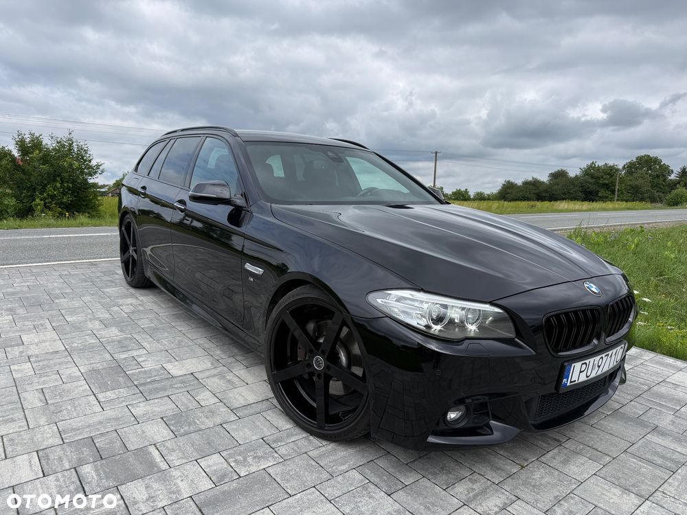 BMW Seria 5 525d Sport-Aut Luxury Line - 1