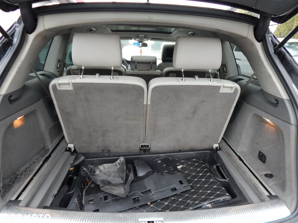Audi Q7 - 8