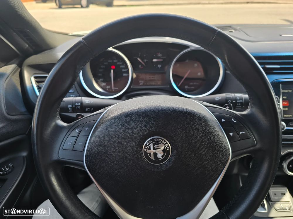 Alfa Romeo Giulietta 1.6 JTDM Sport J18 TCT - 13