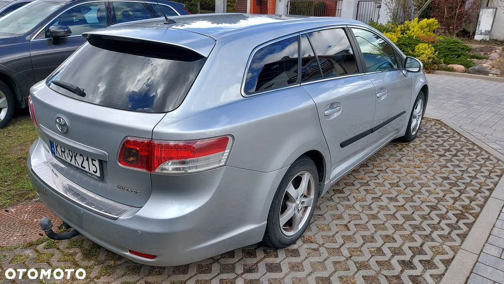 Toyota Avensis 2.0 D-4D Sol - 7